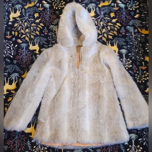 Vintage Sears Fashion White Faux Fur Women's Jacket❤️BEAUTIFUL!!!! Sz Sm/Med(16) - Picture 5 of 16